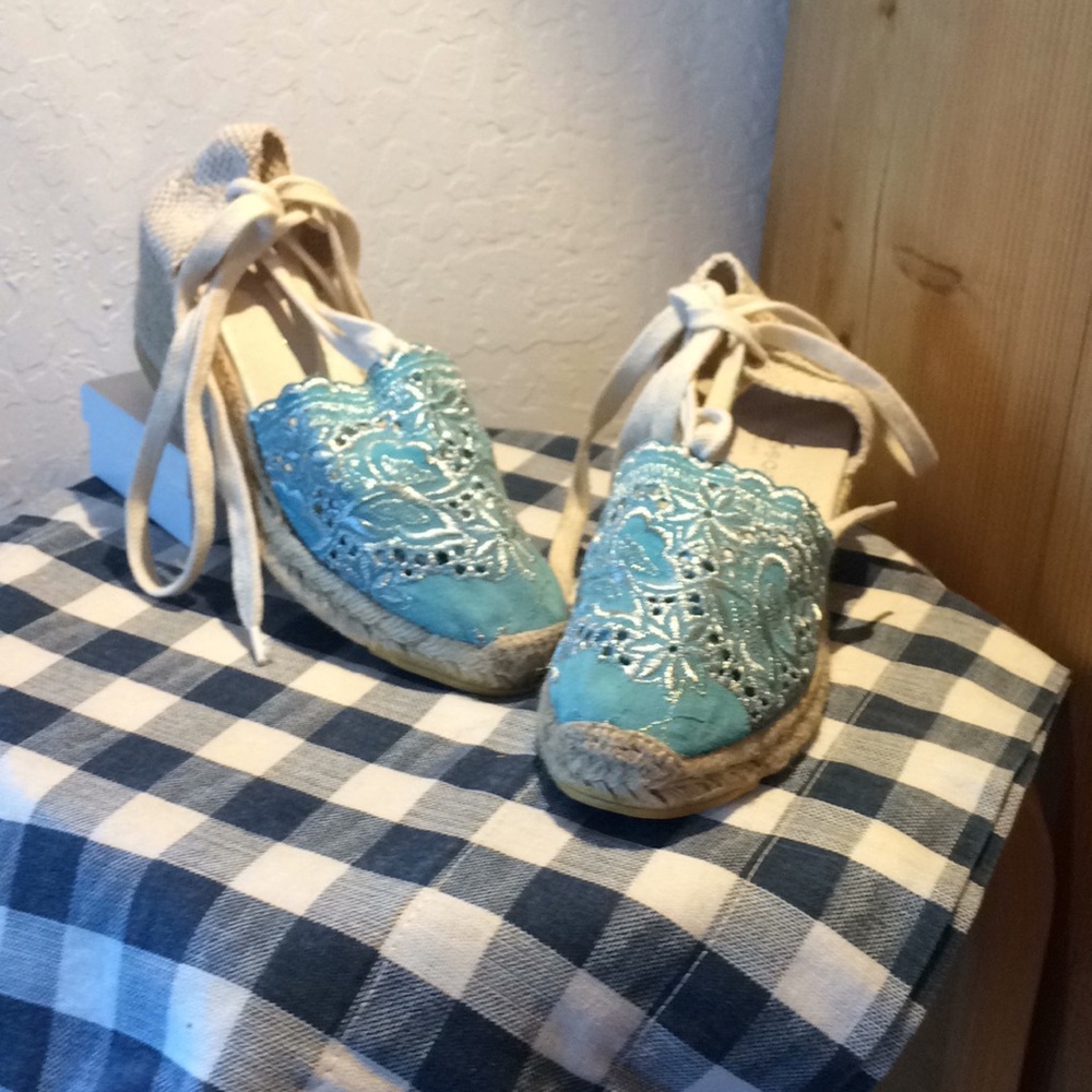 Espadrilles - blue lace-up size 6